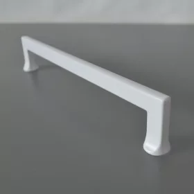   Z273_160 Matt fehér színű fém bútorfogantyú, 160 mm furattávval