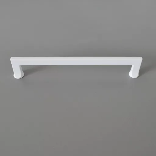 Z273_160 Matt fehér színű fém bútorfogantyú, 160 mm furattávval