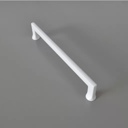 Z273_160 Matt fehér színű fém bútorfogantyú, 160 mm furattávval