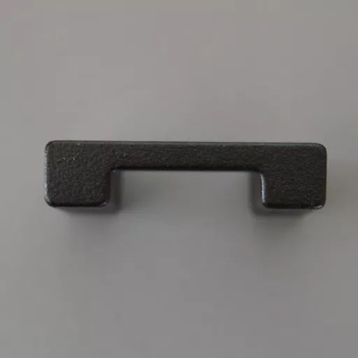 Schwarzer Metall-Möbelgriff mit 32 mm Lochabstand