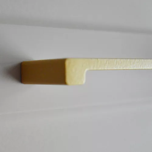 Z306_96_MA, struktúrált felületű, matt arany színű, fém bútorfogantyú, 96 mm furattávval